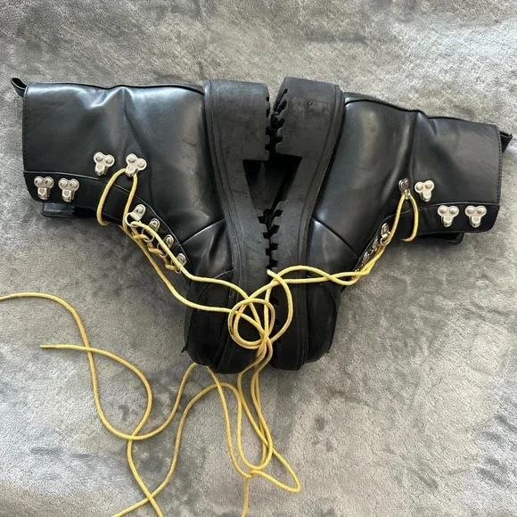BLK & YELLOW Chunky Combat Boots - Picture 2 of 6